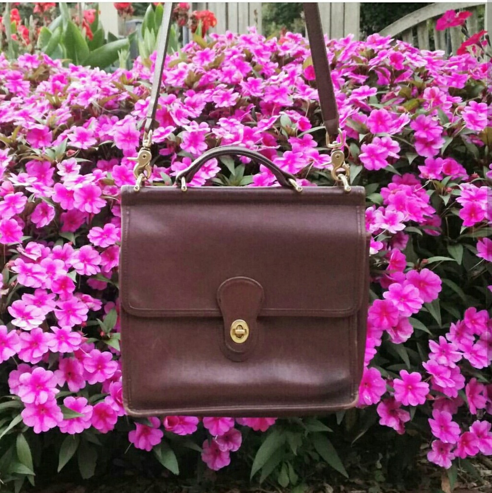 VTG coach cocoa messenger bag